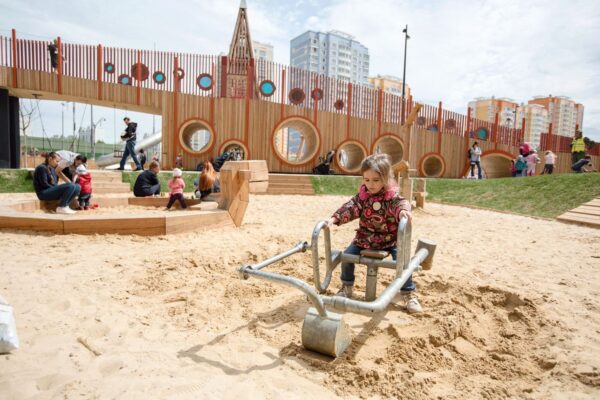 Realsport-club-place-de-jeux-russie-biolast-romandie-sport Realsport-club-place-de-jeux-russie-biolast-romandie-sport