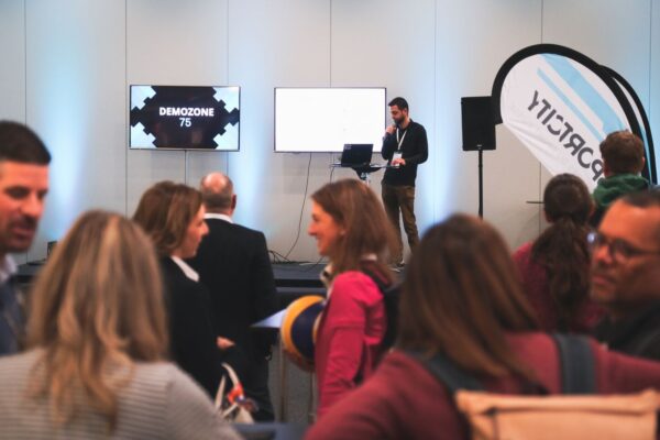 1682493475239 1682493475239